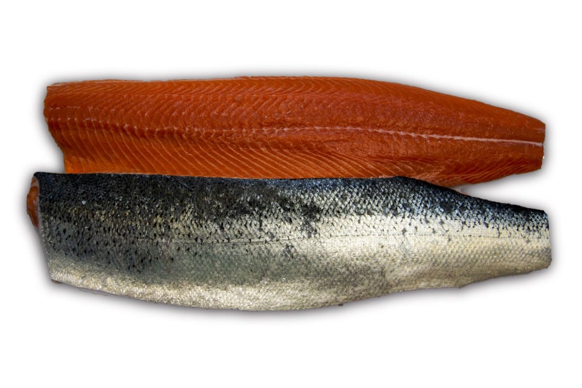 Zalmfilet trim D met vel 1200-1600g (4-5)